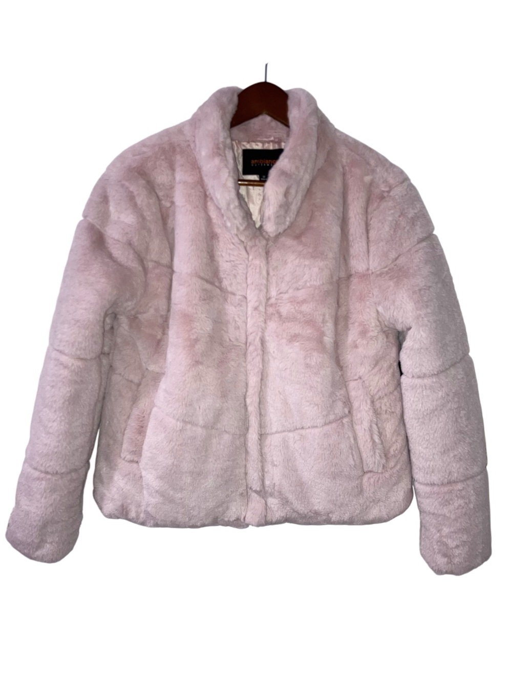 Ambiance Outerwear Faux Fur Woman's Jacket Zip Front Pink Super Soft Sz M NWT